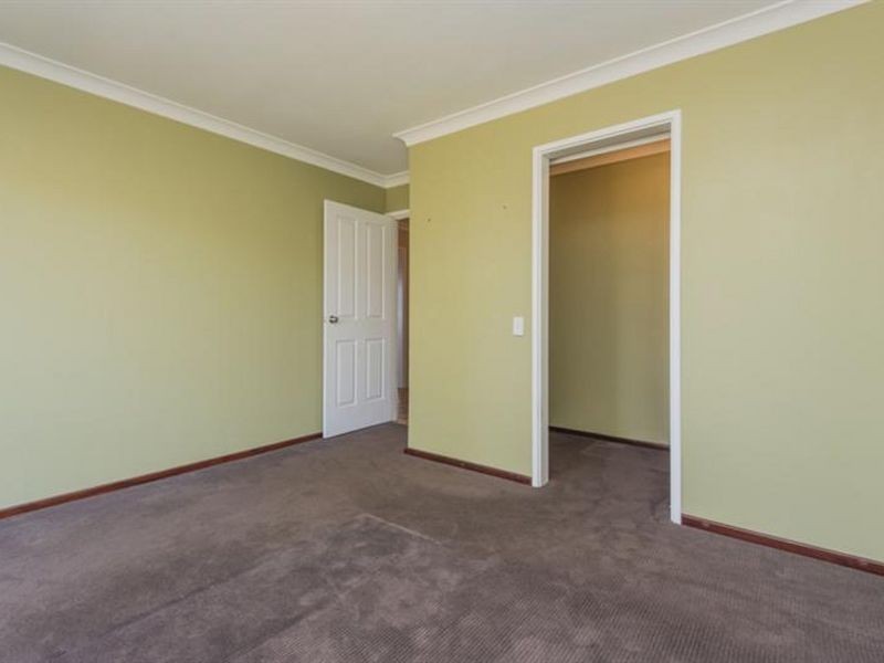 28 Lalina Way, Wanneroo WA 6065