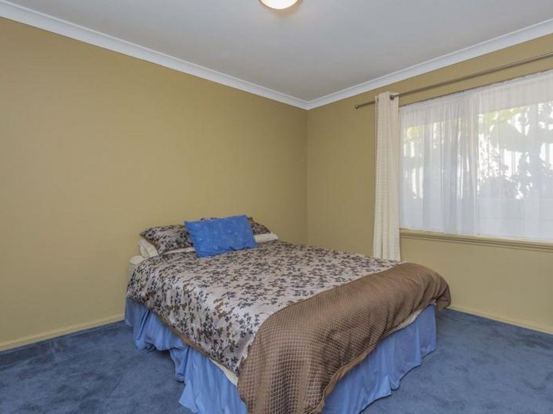28 Lalina Way, Wanneroo WA 6065