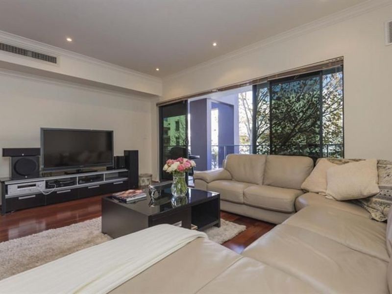 6/118 Royal Street, East Perth WA 6004