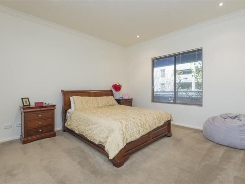 6/118 Royal Street, East Perth WA 6004