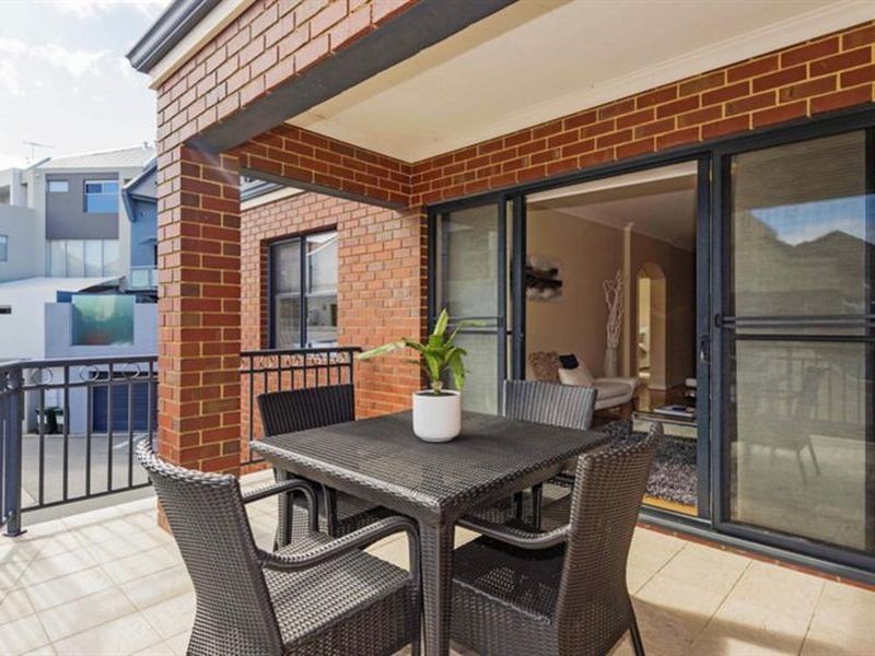 2/38 Kensington Street, East Perth WA 6004