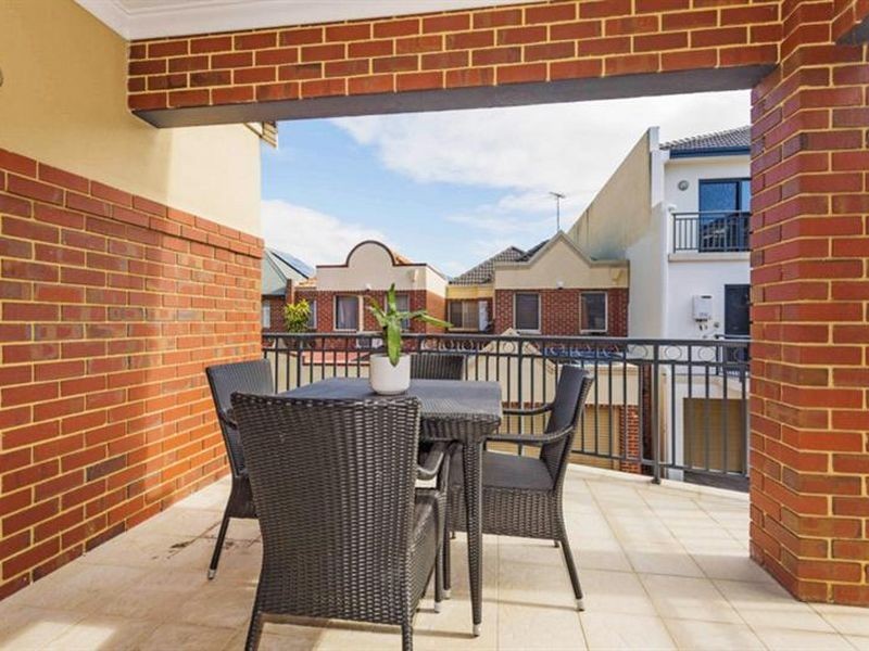 2/38 Kensington Street, East Perth WA 6004