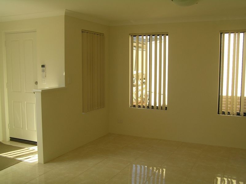 3/5 Elstead Way, Balga WA 6061