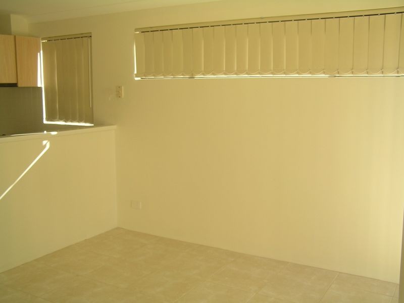 3/5 Elstead Way, Balga WA 6061