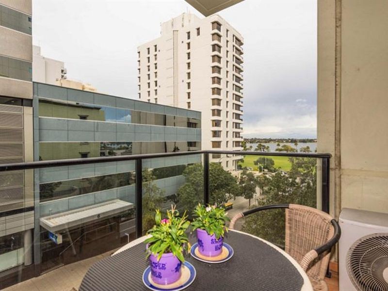 14/7-9 Bennett Street, East Perth WA 6004
