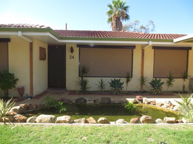 24A Braibrise Road, Wilson WA 6107