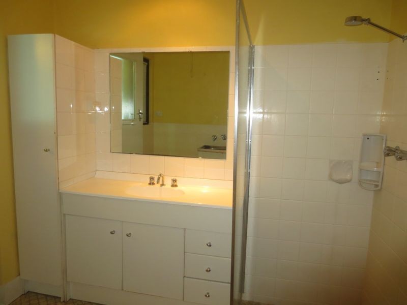 24A Braibrise Road, Wilson WA 6107