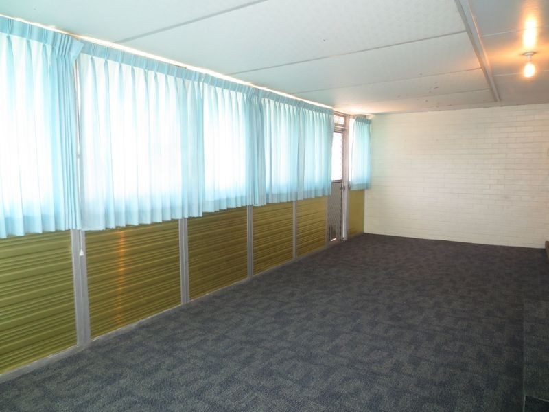 24A Braibrise Road, Wilson WA 6107