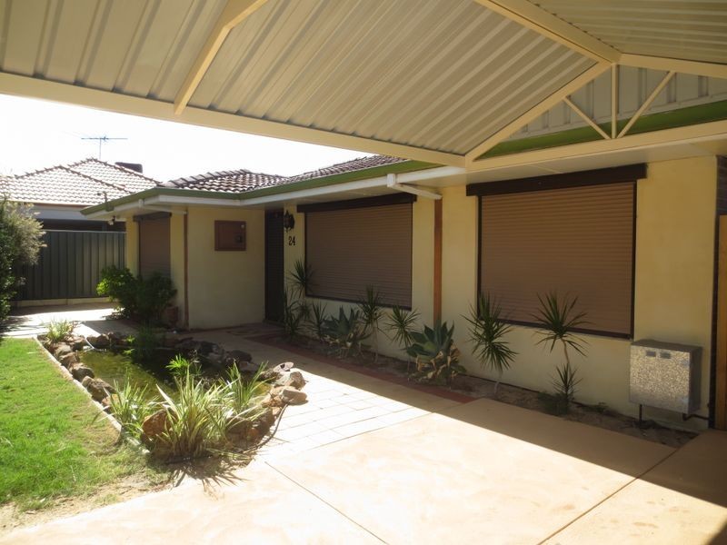 24A Braibrise Road, Wilson WA 6107