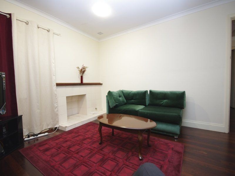 31 Tangmere Street, Balga WA 6061