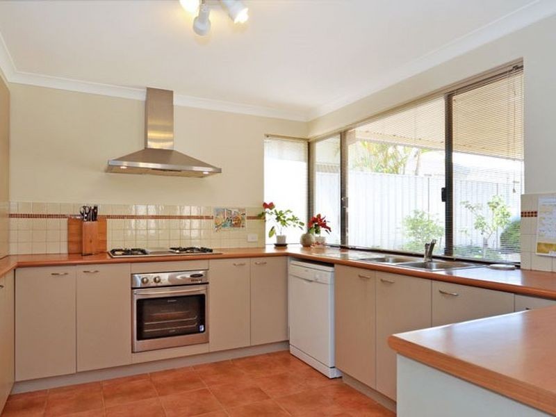 13 Gibson Street, Mount Pleasant WA 6153