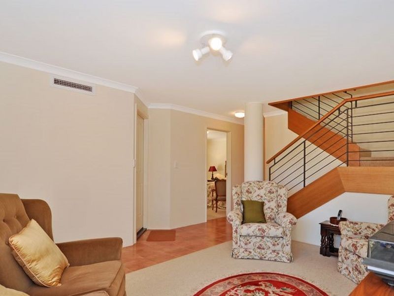 13 Gibson Street, Mount Pleasant WA 6153