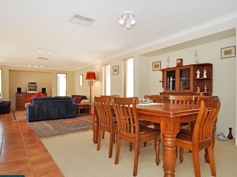 13 Gibson Street, Mount Pleasant WA 6153