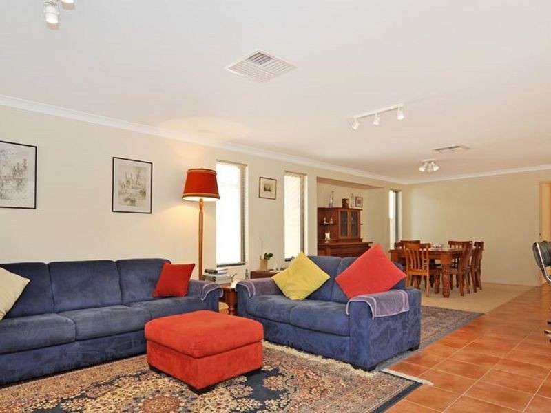 13 Gibson Street, Mount Pleasant WA 6153