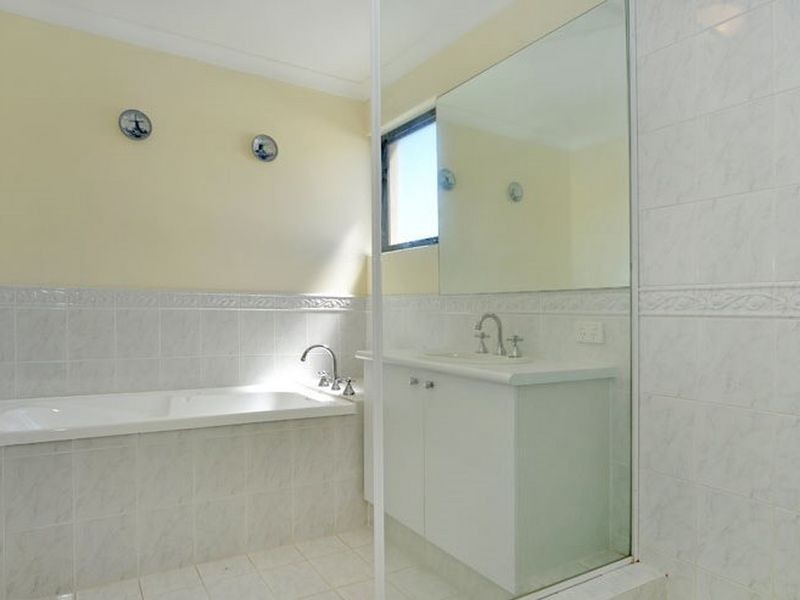 13 Gibson Street, Mount Pleasant WA 6153