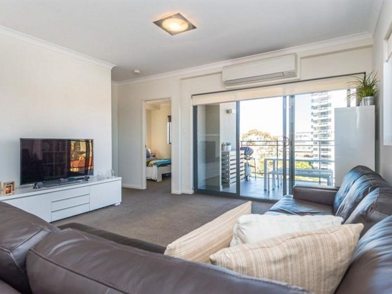 60/18 Wellington Street, East Perth WA 6004