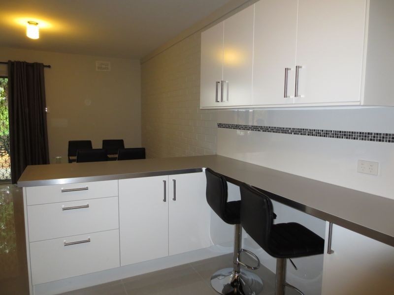 9/11 Herdsman Parade, Wembley WA 6014