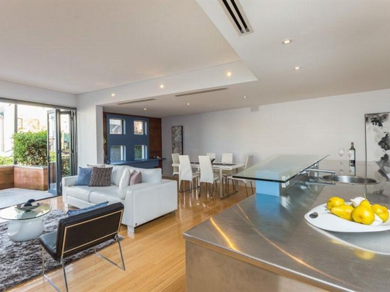 22 Old Belvidere Promenade, East Perth WA 6004