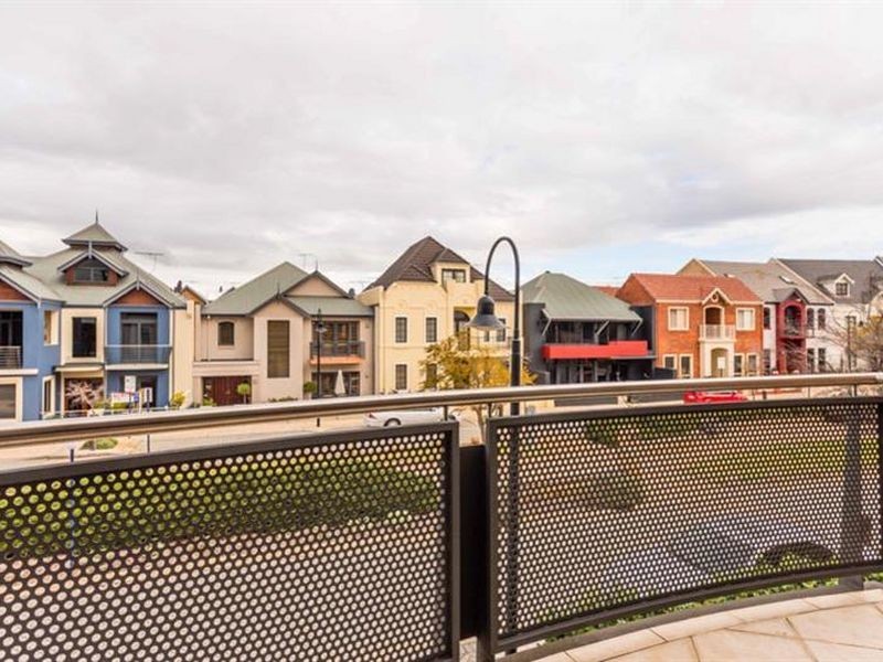 22 Old Belvidere Promenade, East Perth WA 6004