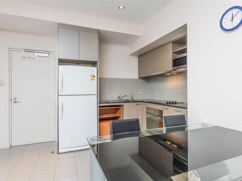 100/128 Adelaide Terrace, East Perth WA 6004