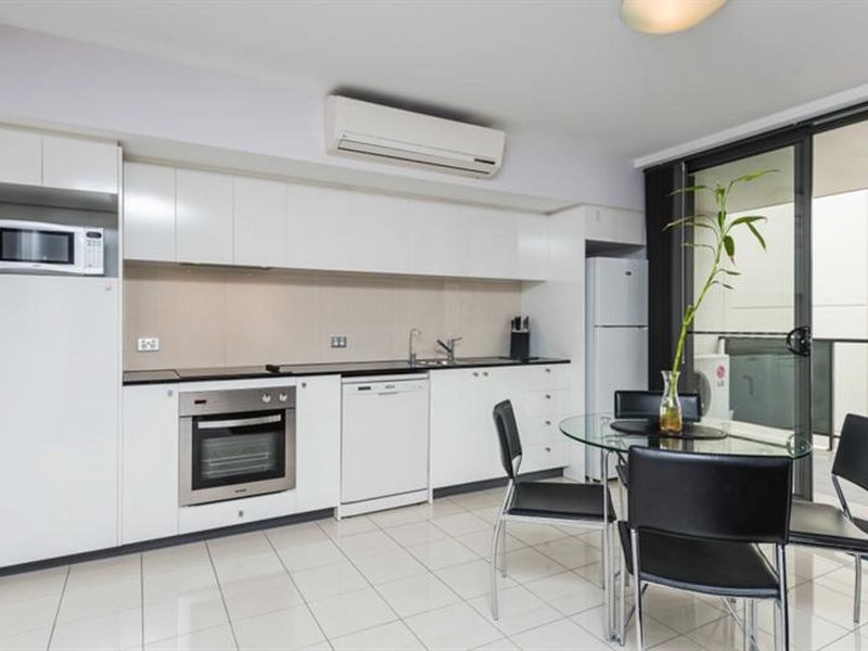 67/118 Adelaide Terrace, East Perth WA 6004