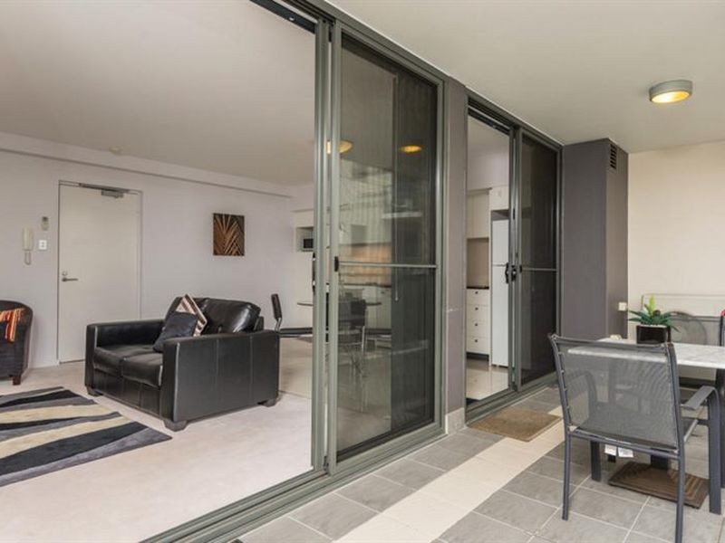 67/118 Adelaide Terrace, East Perth WA 6004