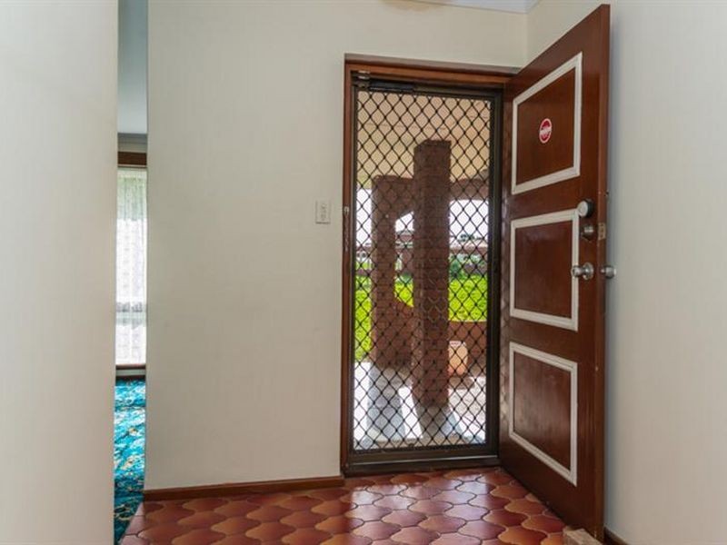 12 Loxham Place, Greenwood WA 6024