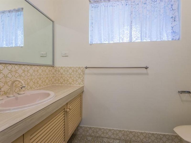 12 Loxham Place, Greenwood WA 6024