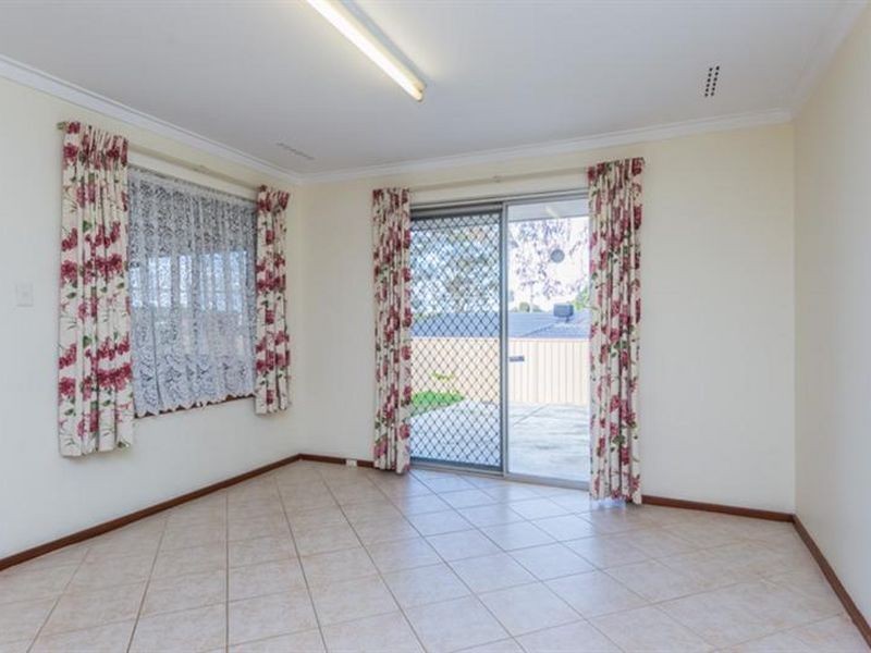 12 Loxham Place, Greenwood WA 6024