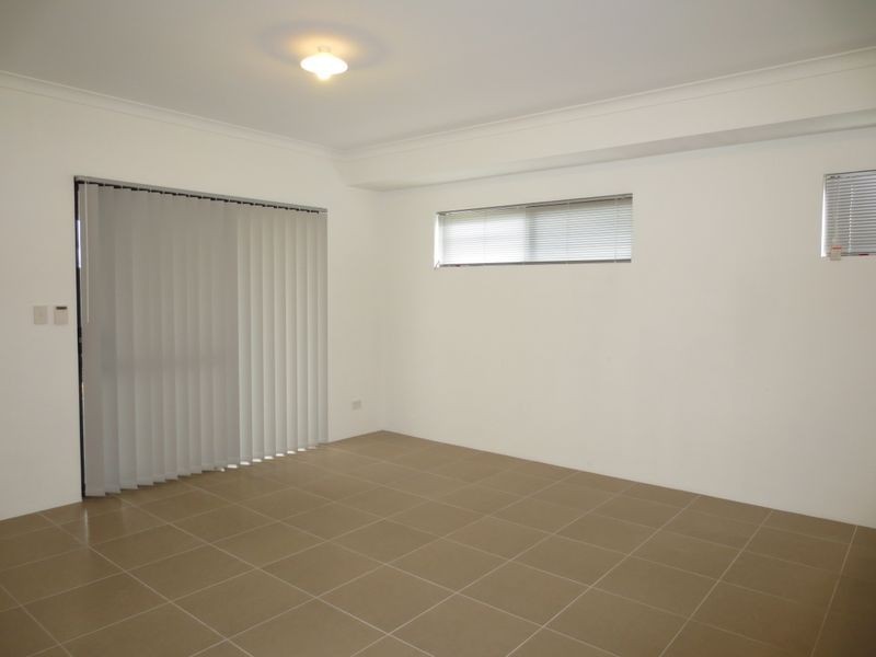 19 Donatti Retreat, Caversham WA 6055