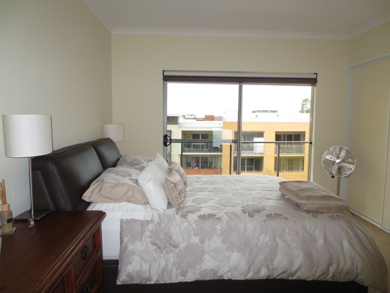 15/150 Stirling Street, Perth WA 6000