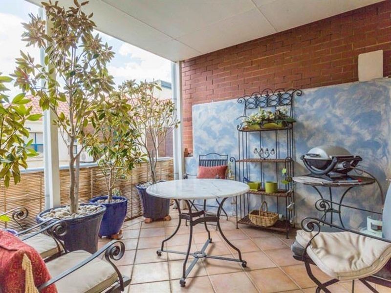 6 Macey Street, East Perth WA 6004