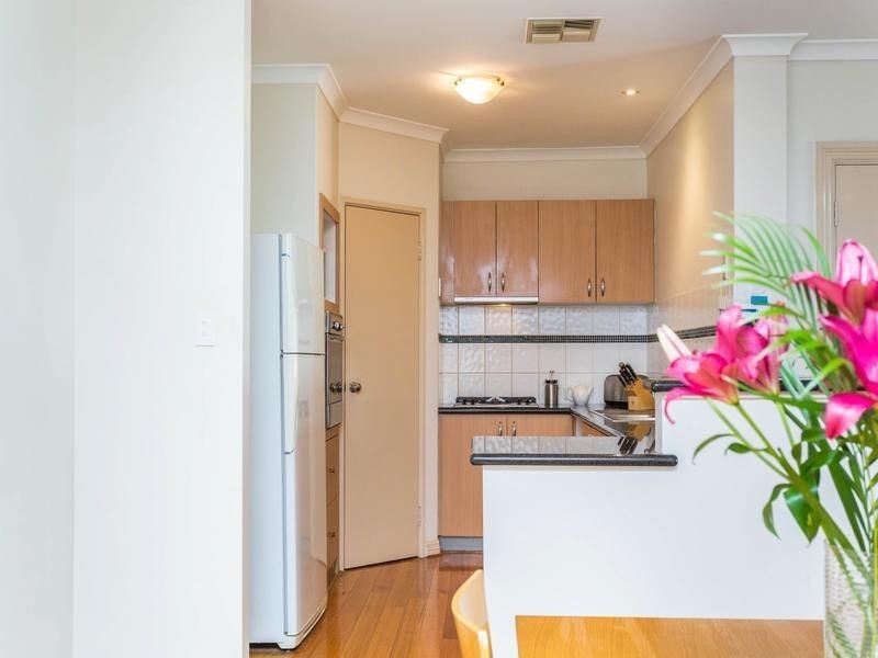 3/10 Tully Road, East Perth WA 6004
