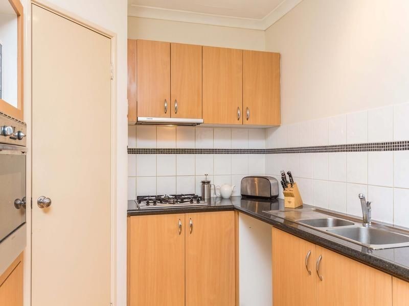 3/10 Tully Road, East Perth WA 6004