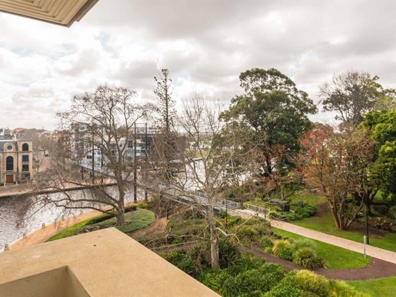 16/20 Royal Street, East Perth WA 6004