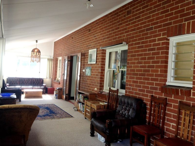 17 Mountjoy Road, Nedlands WA 6009