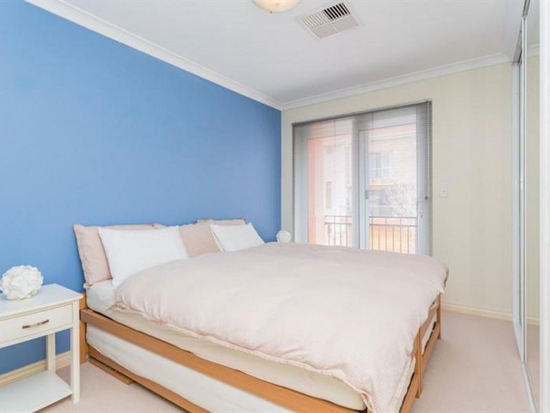 1 Haig Park Circle, East Perth WA 6004