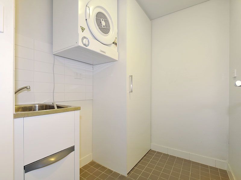 1/1 Erskine Link, East Perth WA 6004