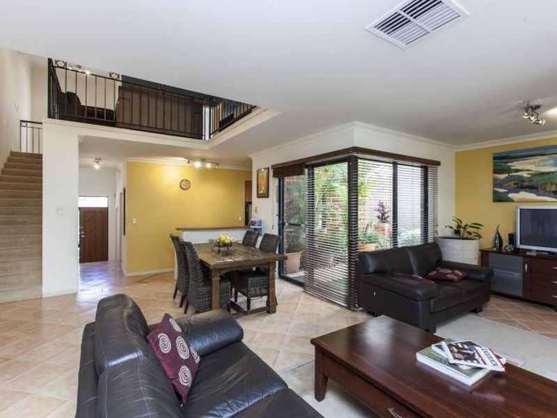 47 Haig Park Circle, East Perth WA 6004