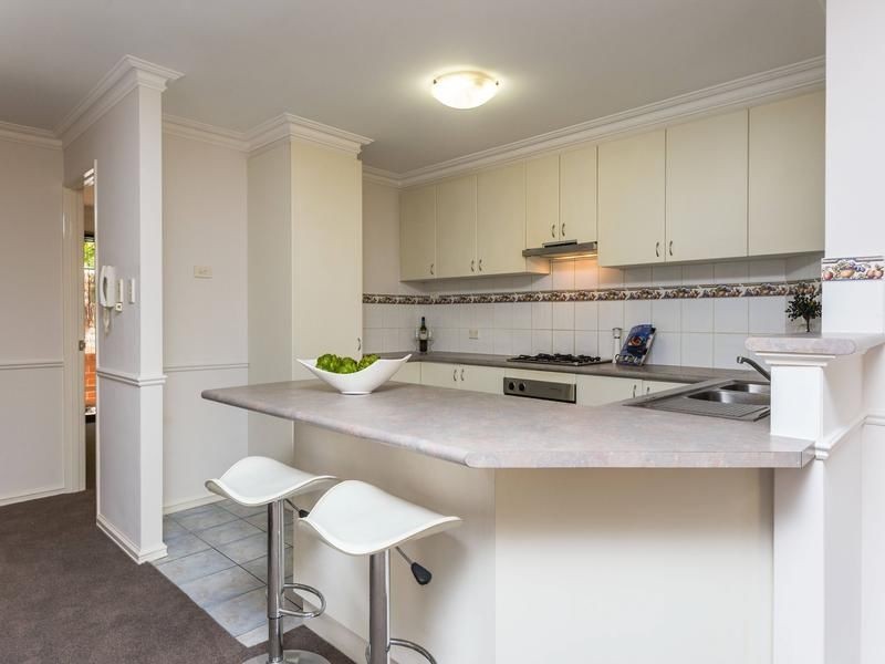34/30 Bishops Row, East Perth WA 6004
