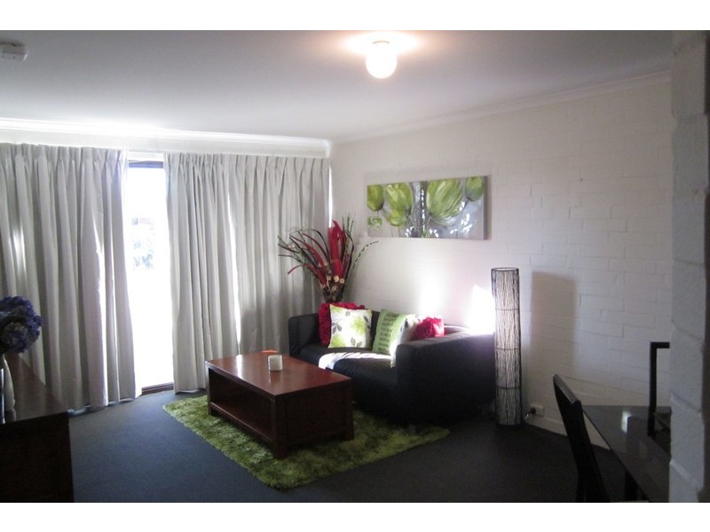 15/303 Cambridge Street, Wembley WA 6014