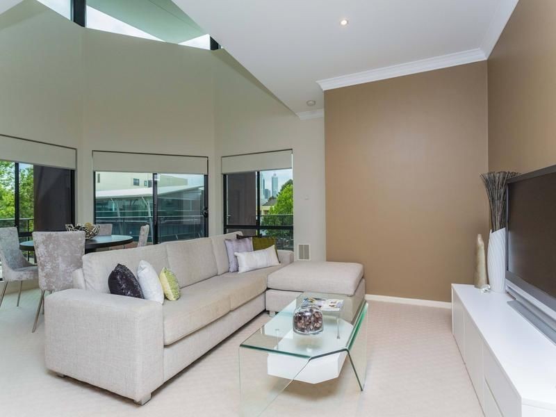 16/118 Royal Street, East Perth WA 6004