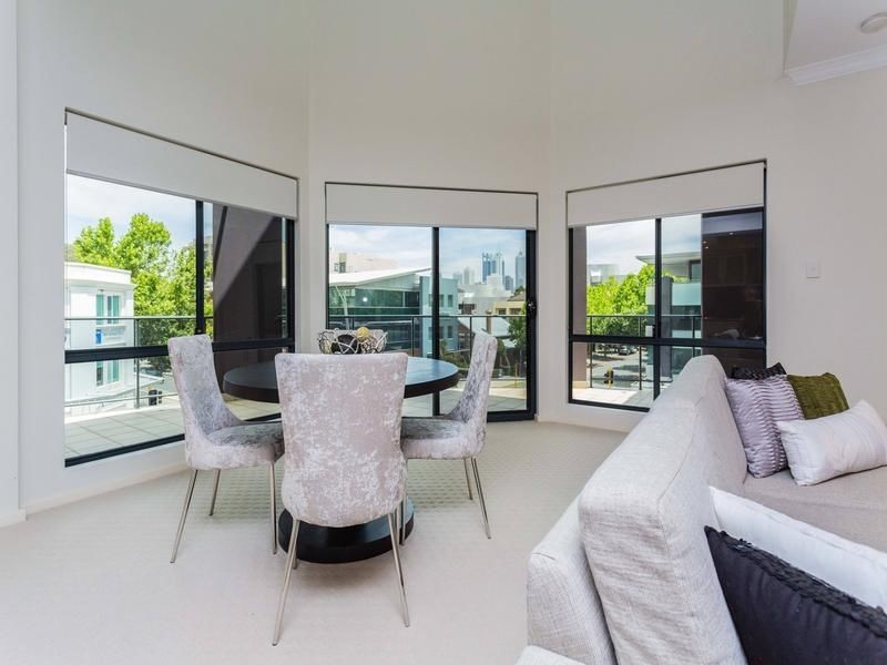 16/118 Royal Street, East Perth WA 6004