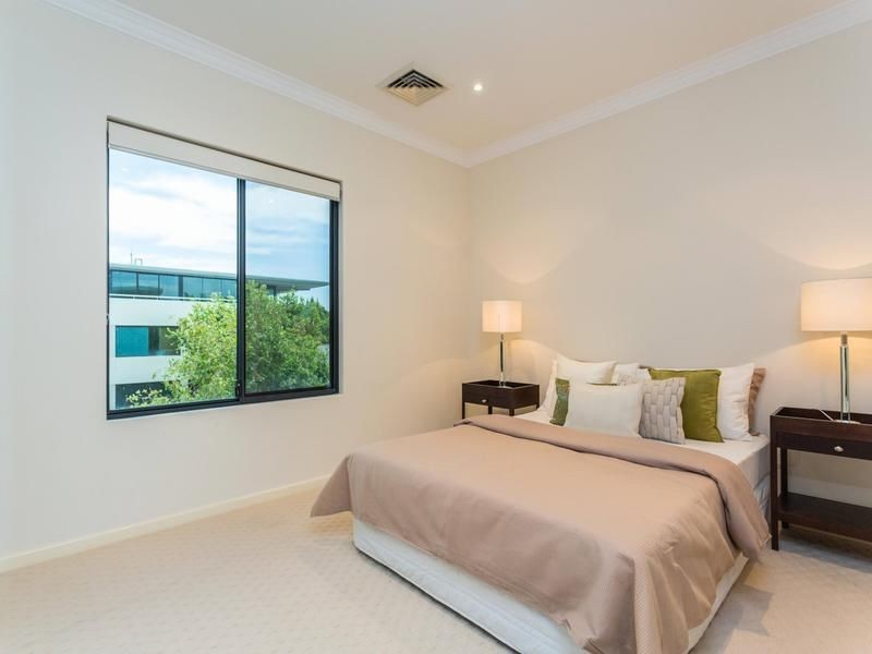 16/118 Royal Street, East Perth WA 6004