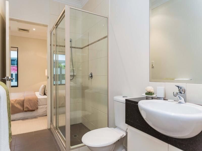 16/118 Royal Street, East Perth WA 6004