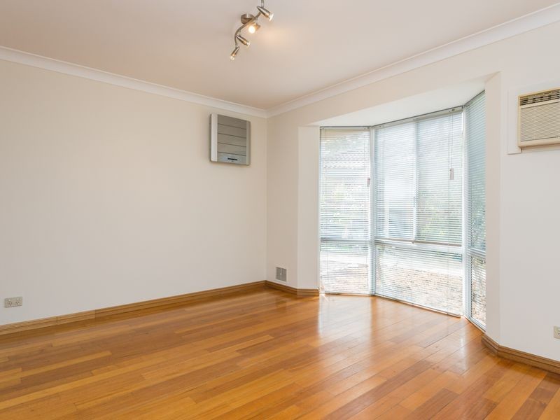 15/8 Newton Street, Bayswater WA 6053