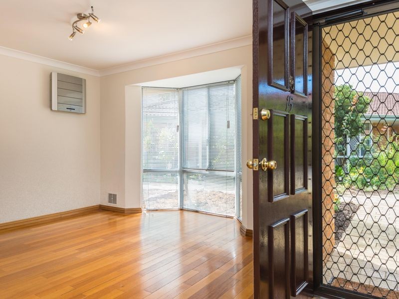 15/8 Newton Street, Bayswater WA 6053