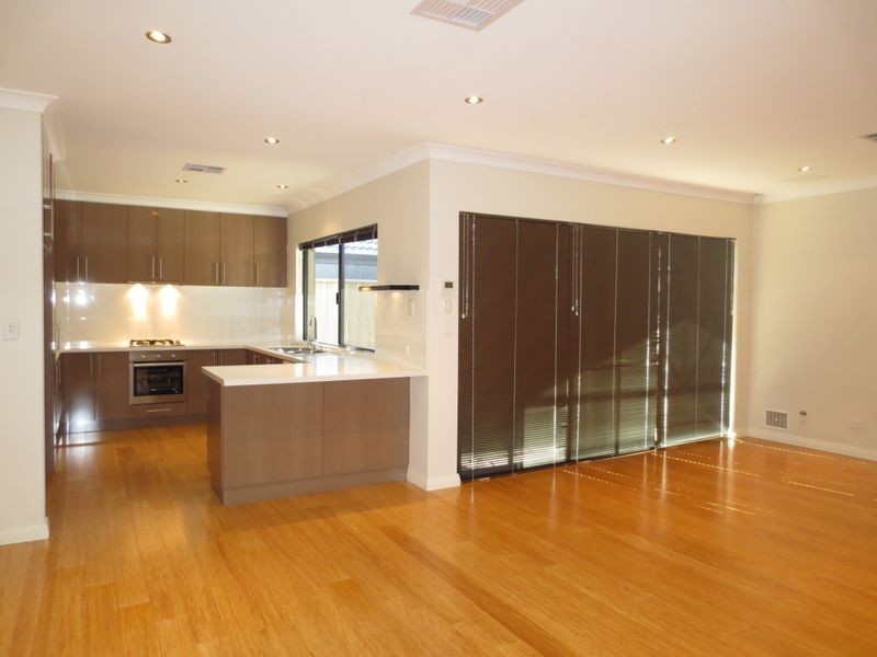 372 Light Street, Dianella WA 6059