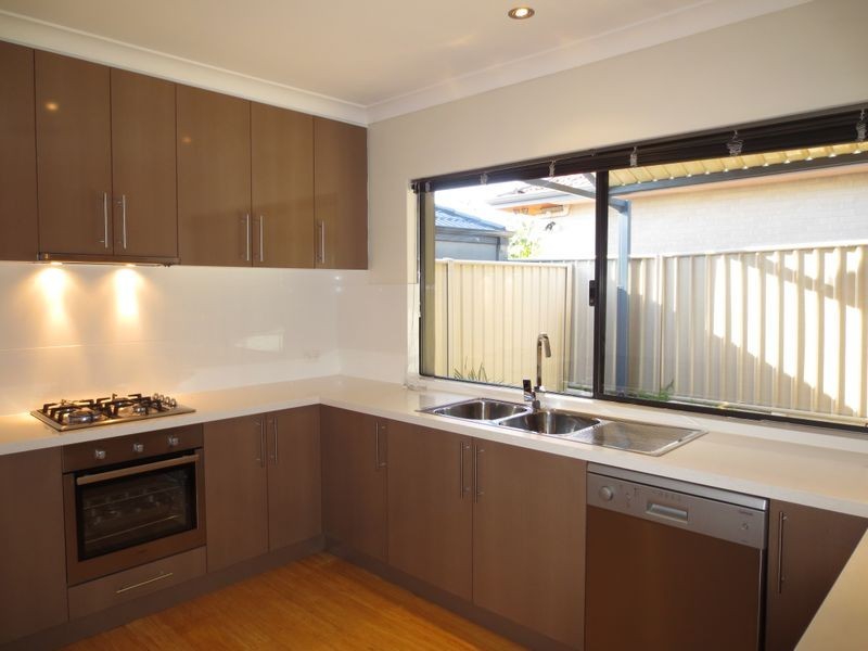 372 Light Street, Dianella WA 6059