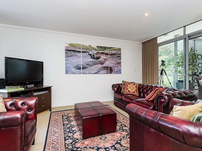 21/138 Mounts Bay Road, Perth WA 6000